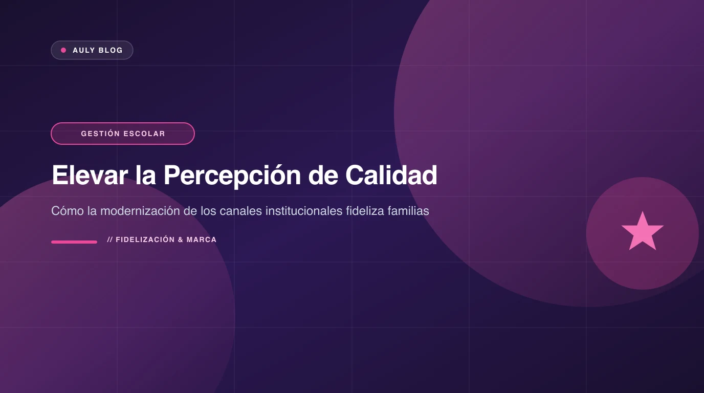 Familia satisfecha revisando el boletín digital de su colegio